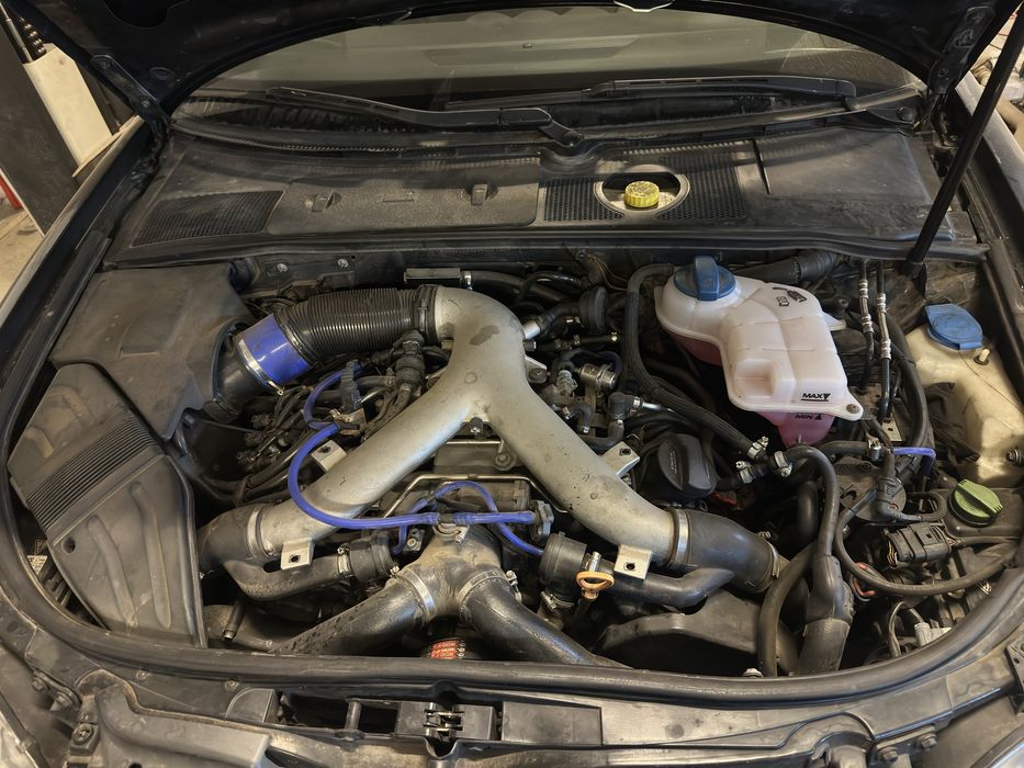 Audi A4 B6 2.7 biturbo двигател