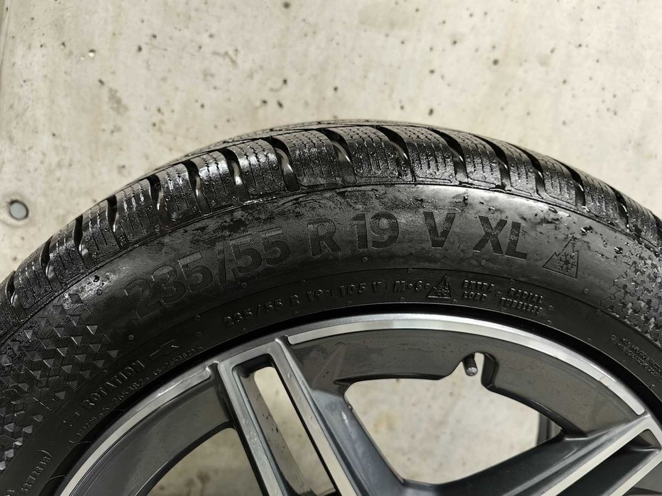 Continental 235/55/19R 2бр 255/50/R19 2 бр dot 29/24