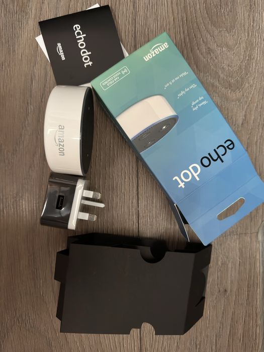 Boxa inteligenta amazon echo dot