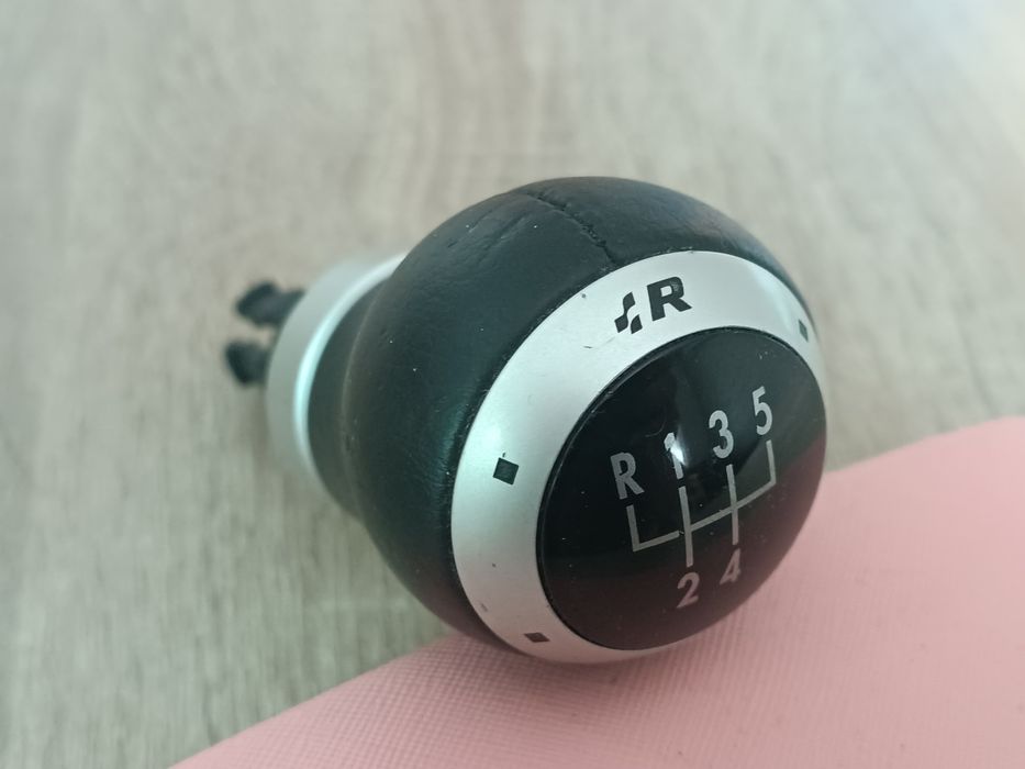 Оригинална топка VW Golf 4 R-line