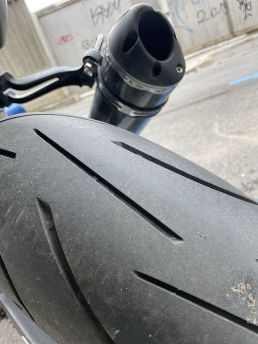 Suzuki GSXR 600 K1 GSX-R