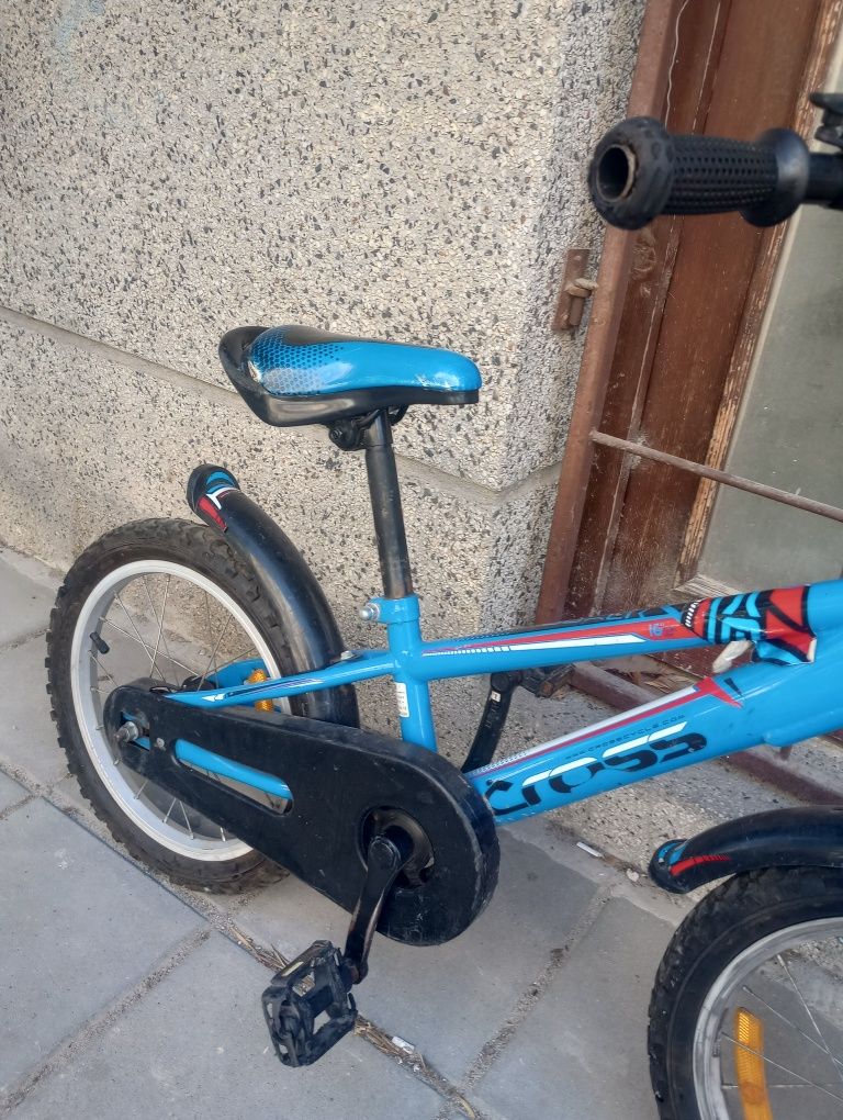 Продавам детски играчки