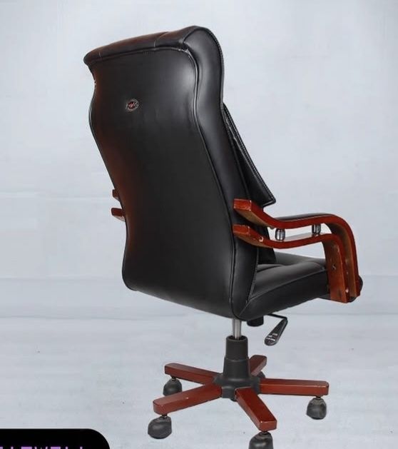 Kreslo Grant.  Офисное кресло Grant оптом и розницу  гарантия есть