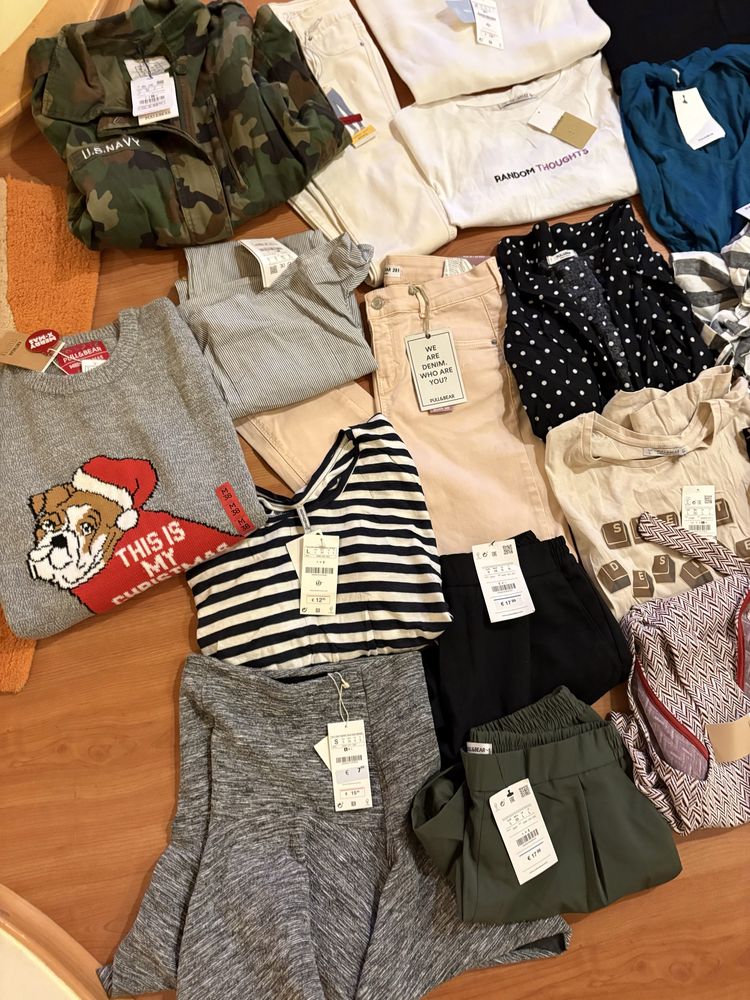 Lot haine Stradivarius si Pull&Bear noi cu eticheta
