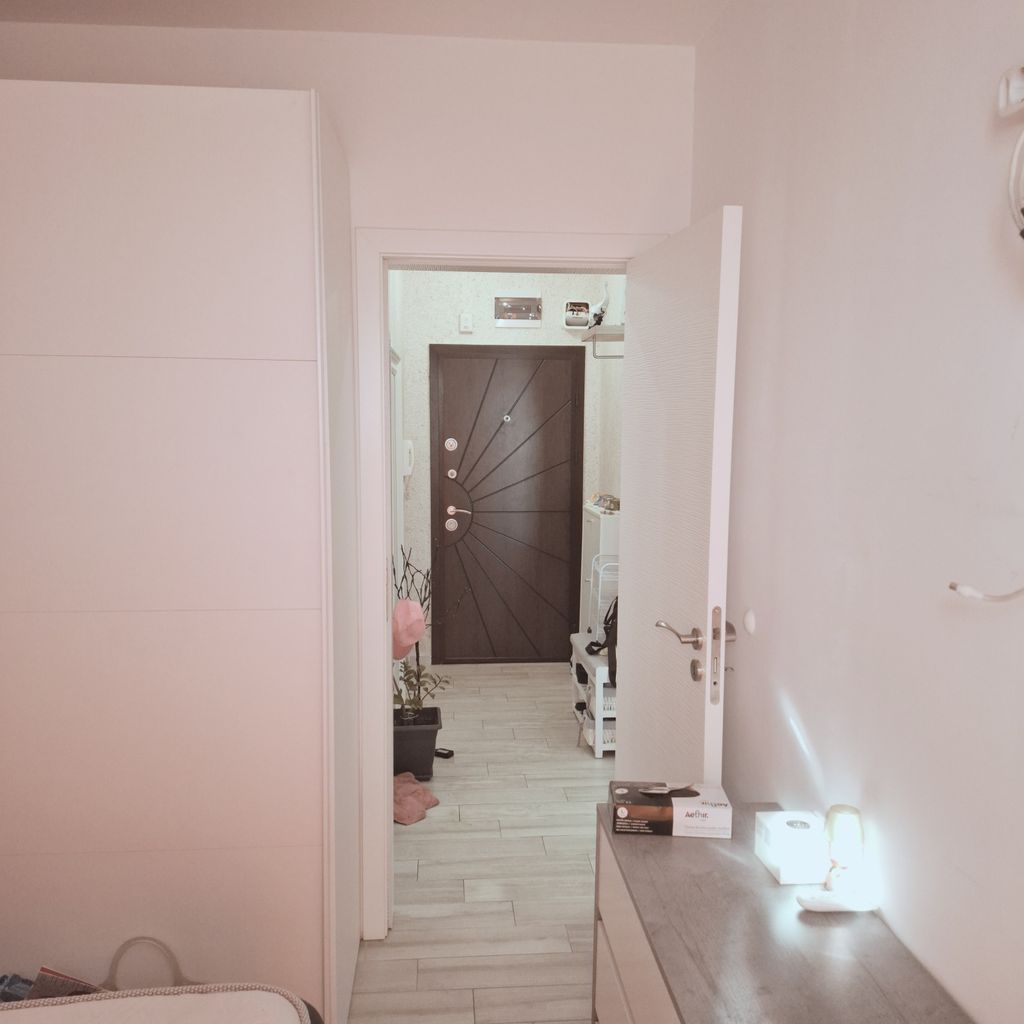 Продава се Тристаен апартамент в Пазарджик, Център - 84 кв.м за 1179 €/кв.м - Снимка #6