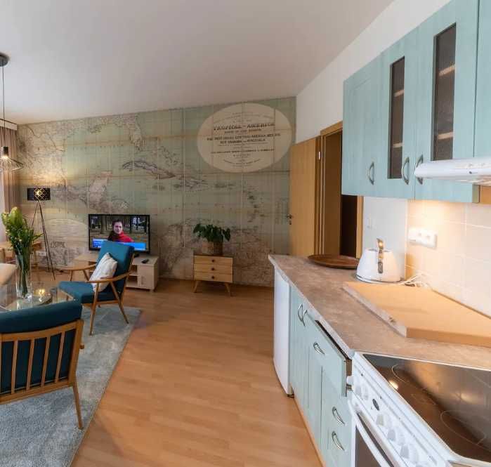 Дава се под наем Двустаен апартамент в Пловдив, Изгрев - 48 кв.м за 239.7 € - Снимка #1