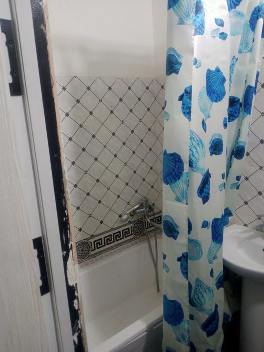 2 xonali uy sotiladi