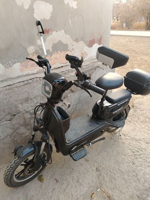 Elektroskuter (СРОЧНО) SOTILADI