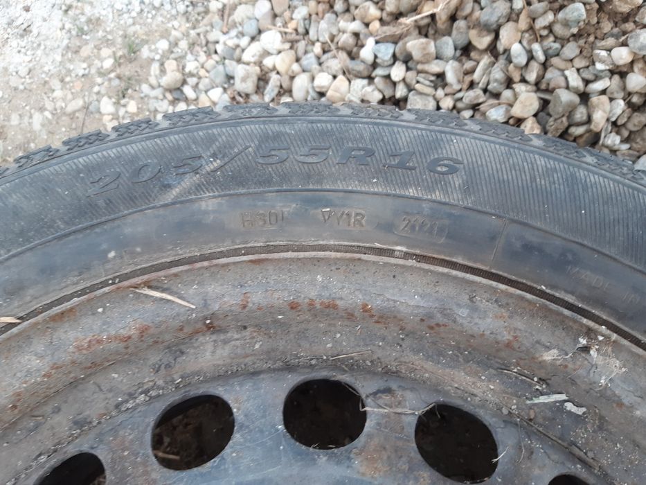 Anvelope iarna 205 55 16 cu jante Opel 5x110 capace r16 Astra Zafira