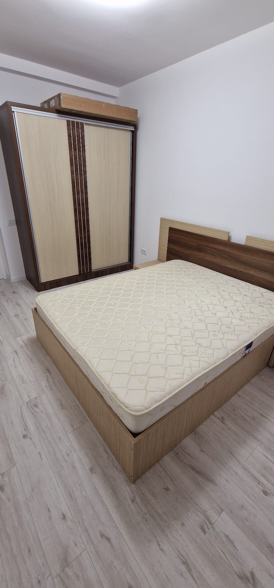Închiriez apartament 2 camere Complex Envogue Rezidence