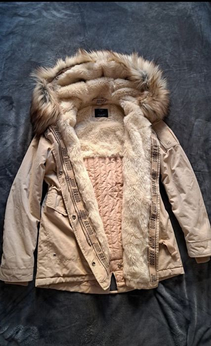 Geaca iarna Bershka S