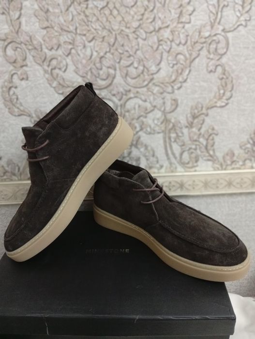 Зимние Замшевые ботинки новые