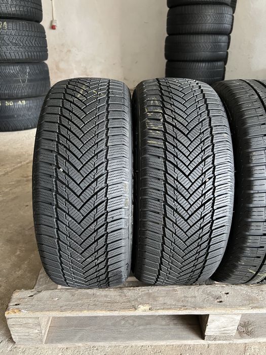 4 anvelope M+S 185/55/14 Vredestein!