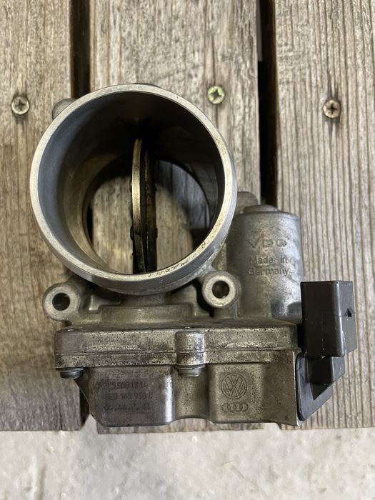 Дросел клапа audi A4 3TDI B7 2004/2007