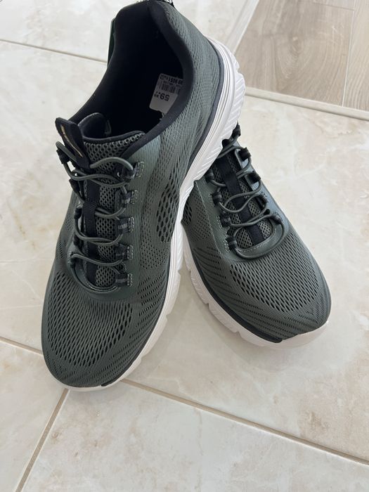Skechers мъжки маратонки нови