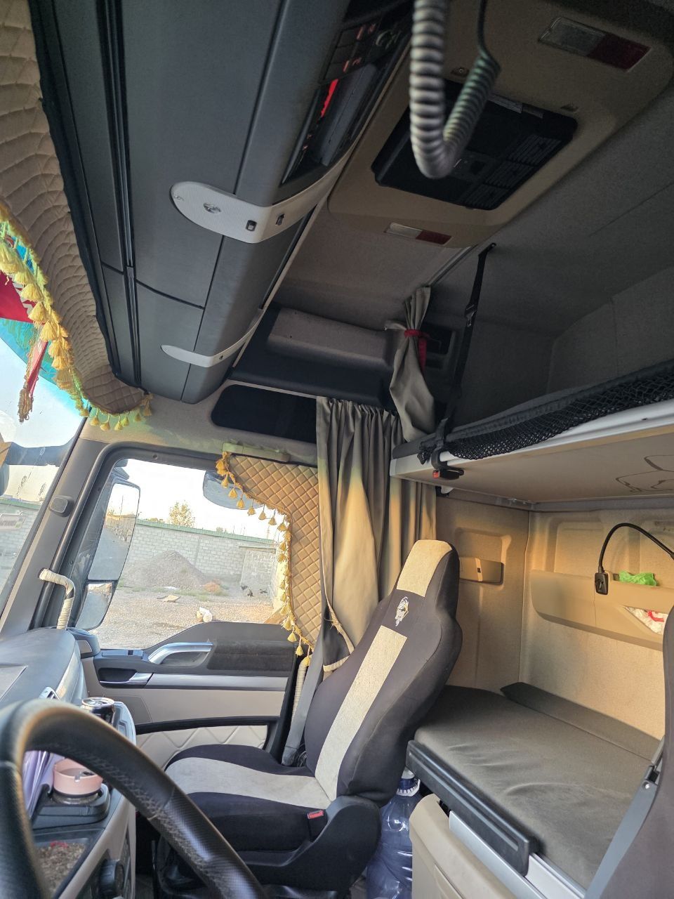 MAN TGX 26.460 EURO 6
Паравоз: 2018 йил
Присеп: 2019 йил