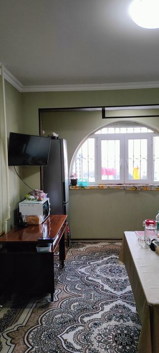 Сергели 8.  2/8/9. Кафе бактриа обд