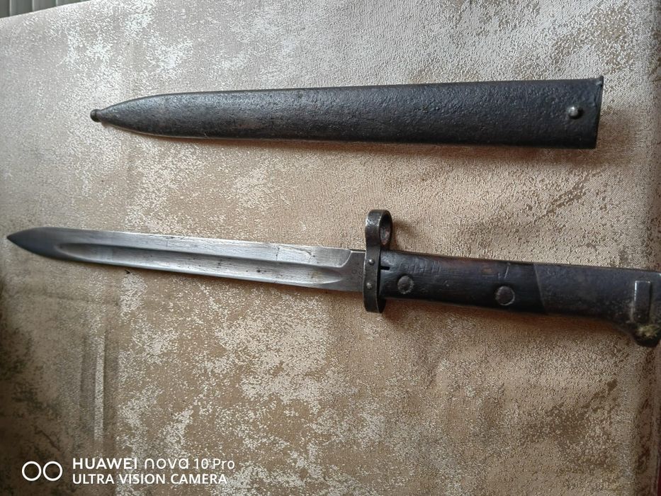 Baioneta militară veche, tip Mauser K98, Cu seria :CSZD. NEG. TEL