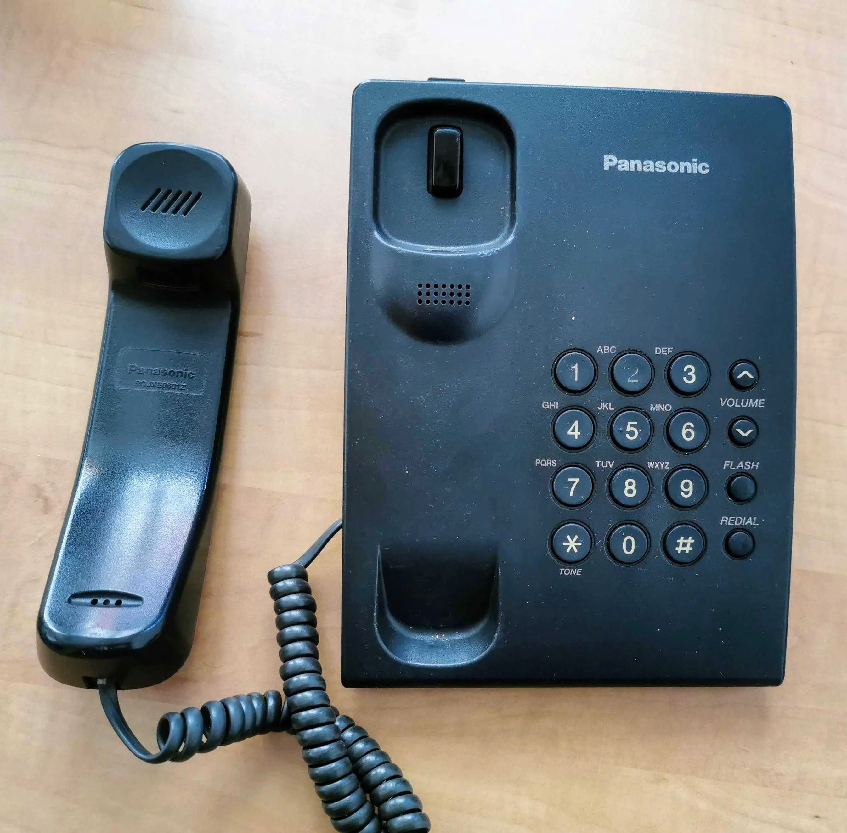 Panasonic Модел: KX-TS500FX