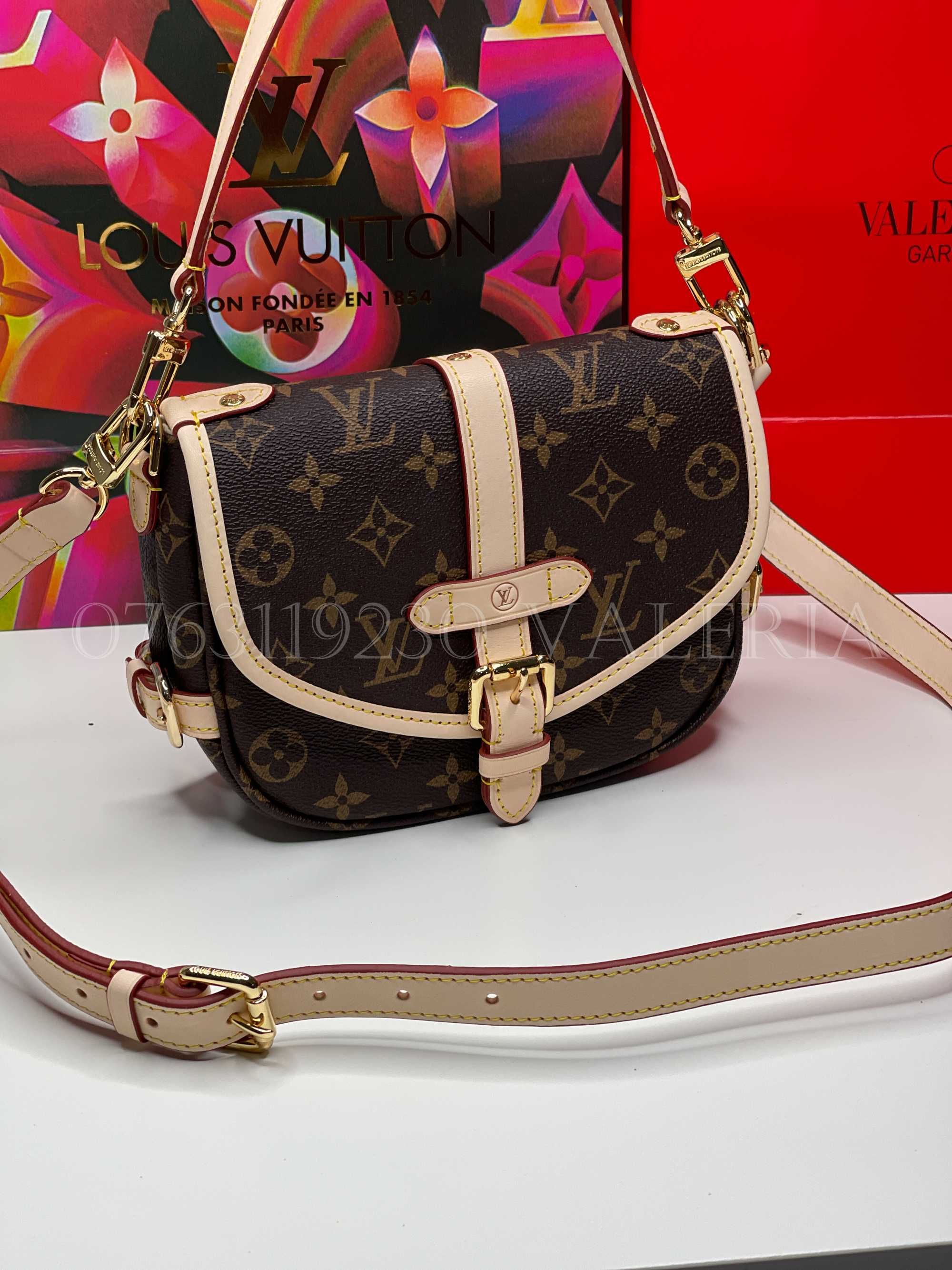 Geanta Louis Vuitton - Saumur - Piele Naturala