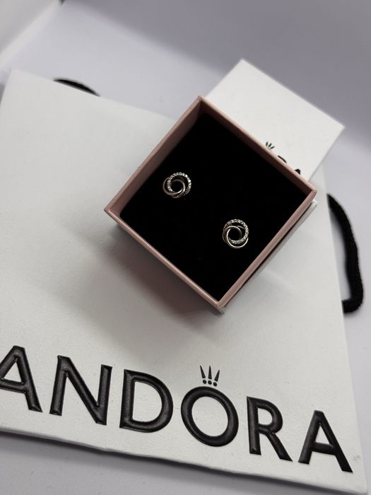 Pandora обеци Пандора
