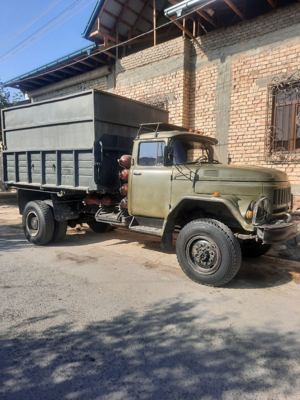 Zil/131 yil 1984
