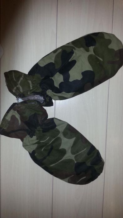 Manusi militare camuflaj (stoc de razboi) noi