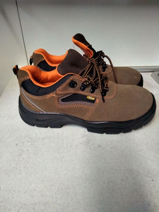 Работни обувки PALL star