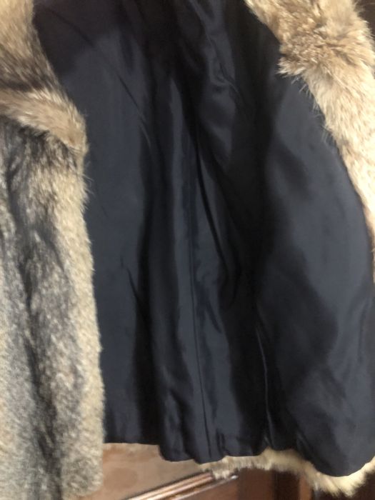 Vand haina de blana naturala