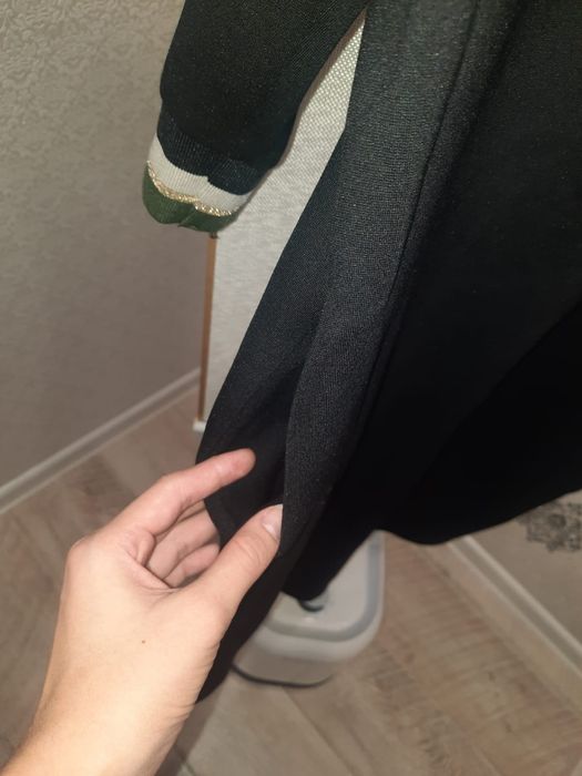 Көйлек сатылады.