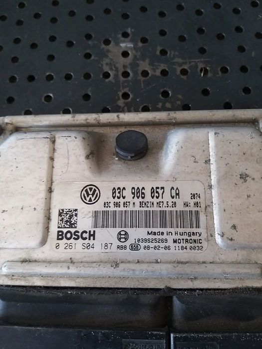 Ecu calculator motor 1.6 b seat ibiza 6j 03c906057ca 03c906057m 0261s04187