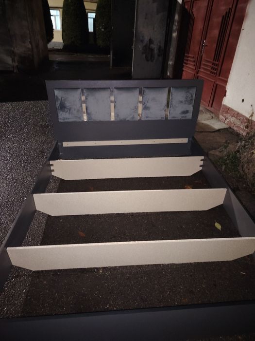 Продаётся кровать