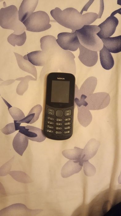 Vând telefoan Nokia este stare foarte buna funcționare