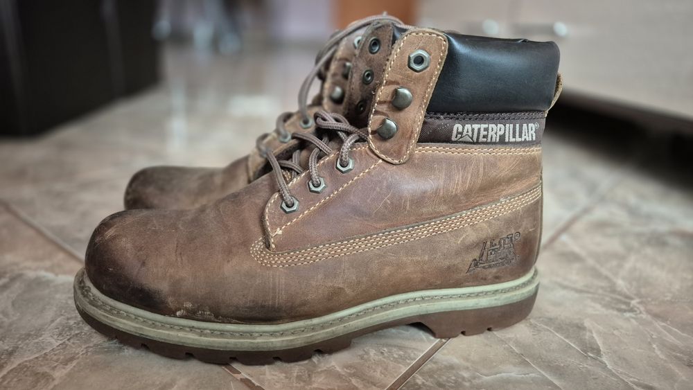 Мъжки зимни обувки Caterpillar,номер 43