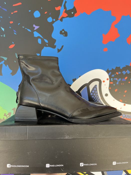 Дамски елегантни боти Raid номер 39