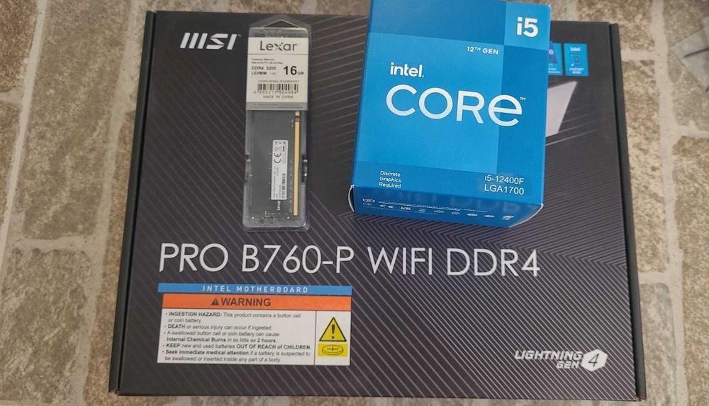 Kit cu i5-12400F si MSI PRO B760-P WIFI DDR4  si  16GB RAM – Nou