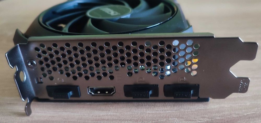 Видео карта  MSI GeForce RTX 4060 VENTUS 2X BLACK 8G OC