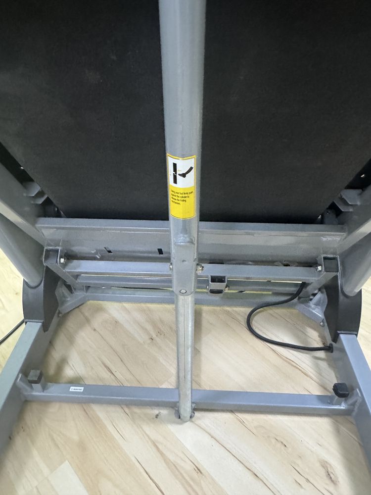 Бягаща пътека Konditio HM-9100 FIT