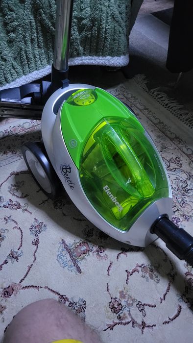 Продам пылесос...