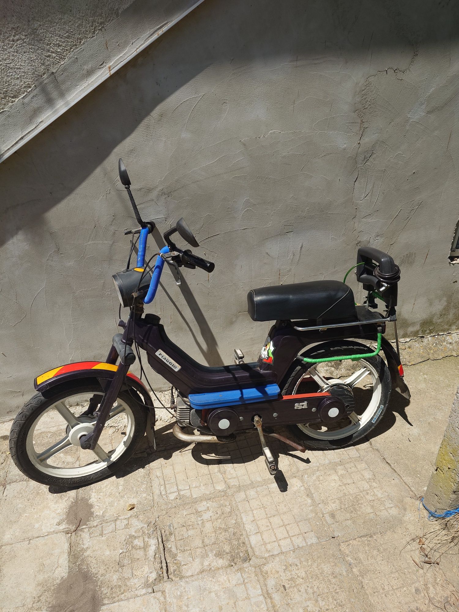 Piaggio si мотопед