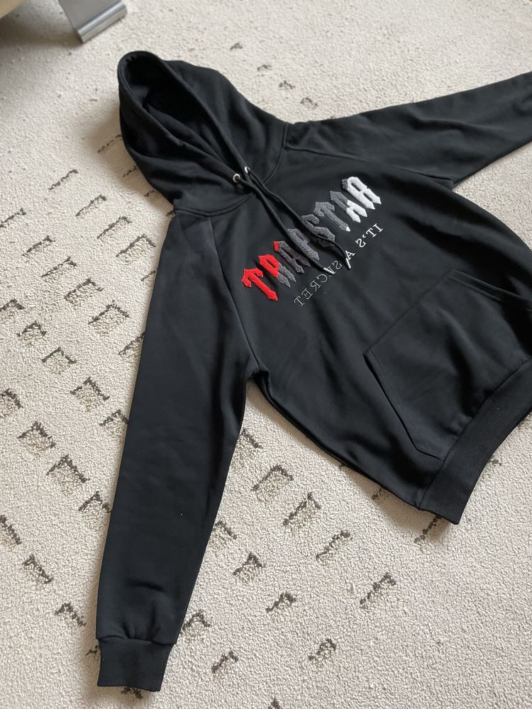 Trapstar Hoodie.