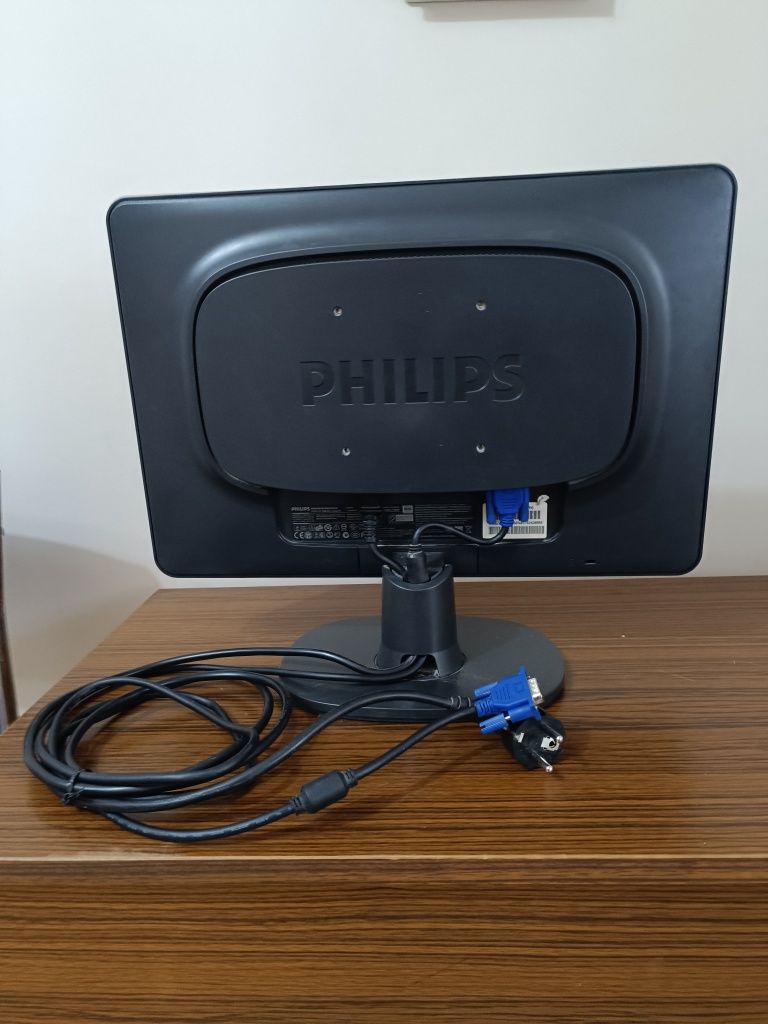 Phillips монитор за компютър