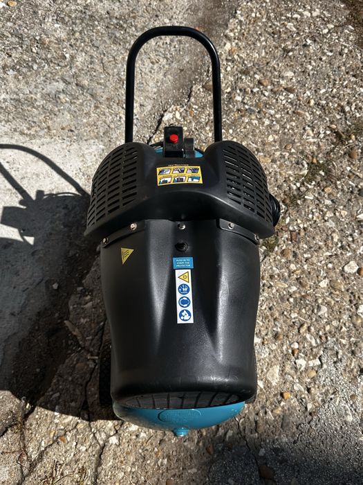 Бутален компресор MOBILBOY 421/50 AC