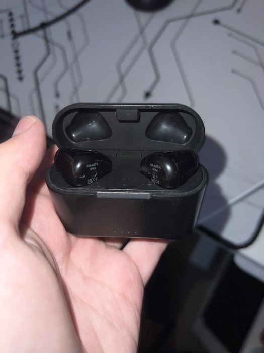 Castti wireless JVC
