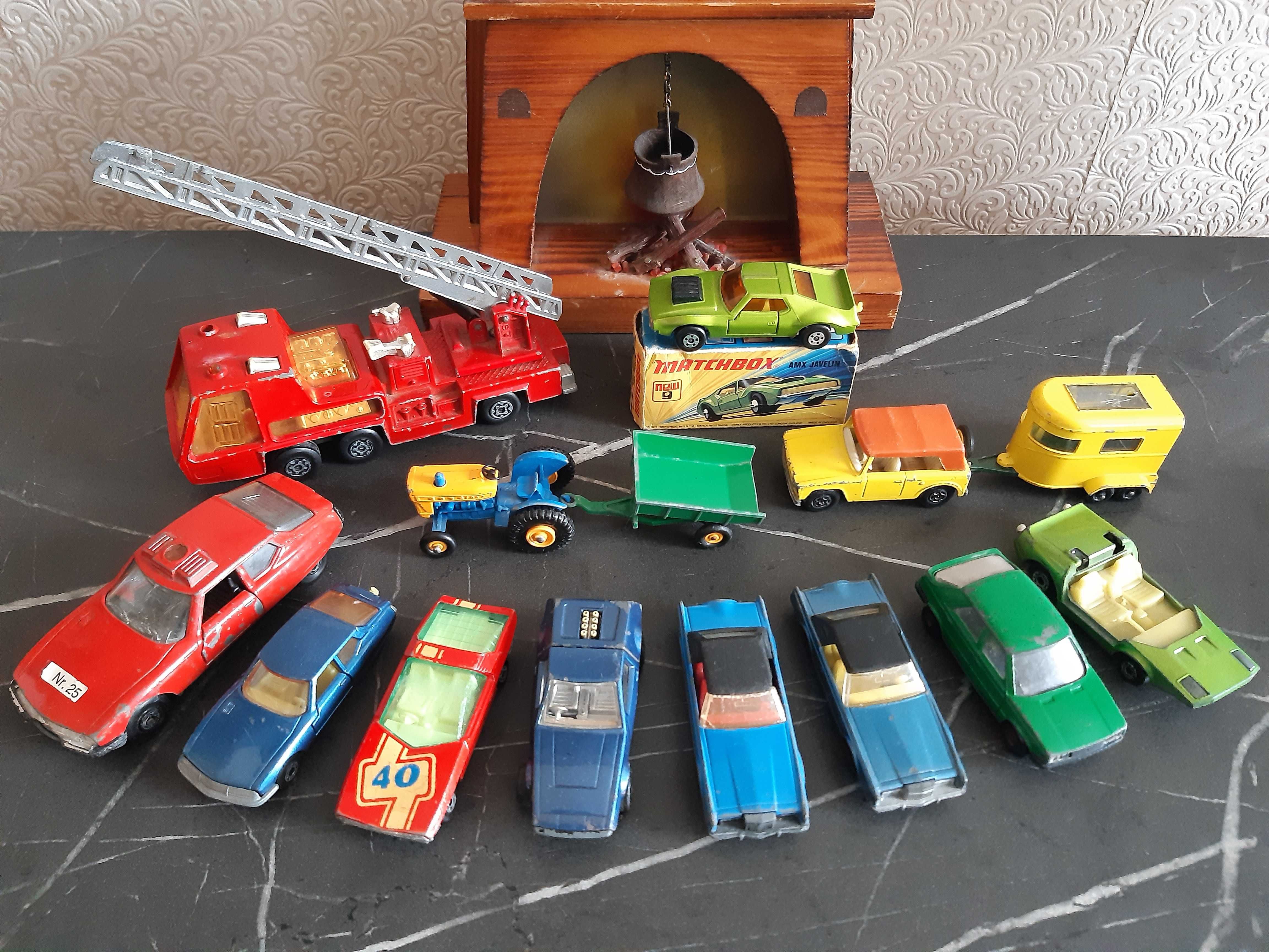 Колекция Стари Метални Колички MatchBox
