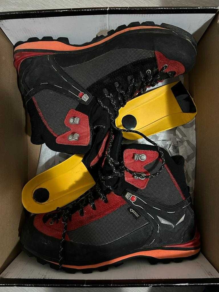 Bocanci trekking Salewa MS Crow GTX