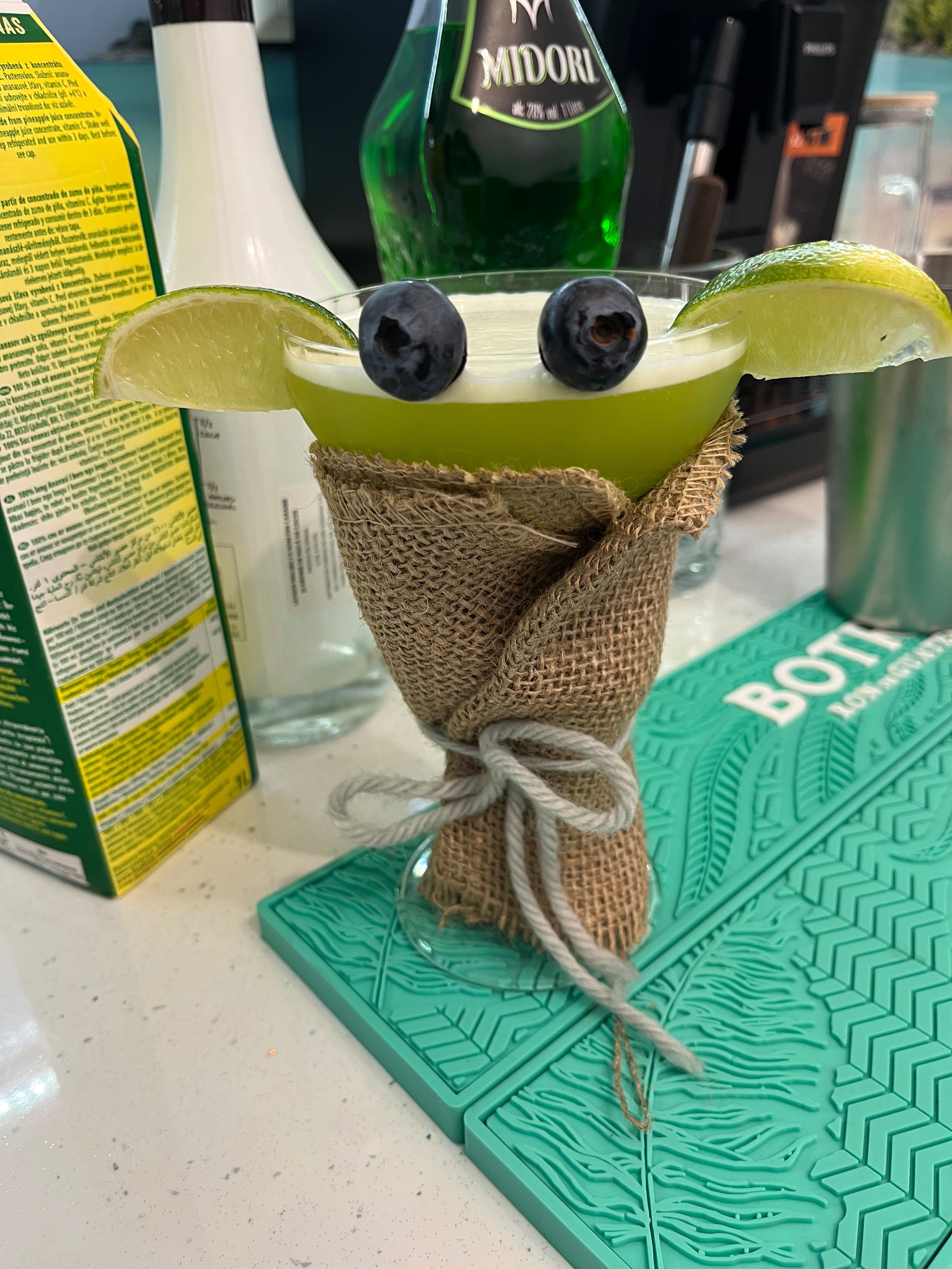 Cocktail bar/ Tort de shot-uri