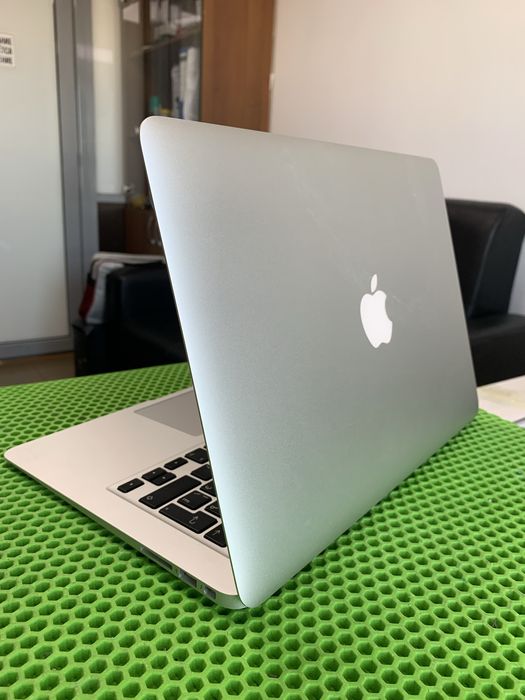 MacBook Air 13 2017. Идеальный. Есть рассрочка.