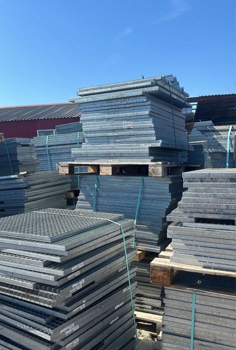 Gratare zincate galvanizate