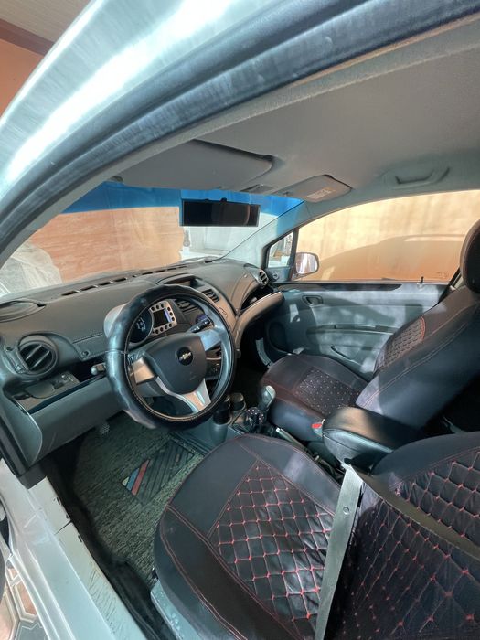 Spark avtomobili sotiladi 2014 yil radnoy